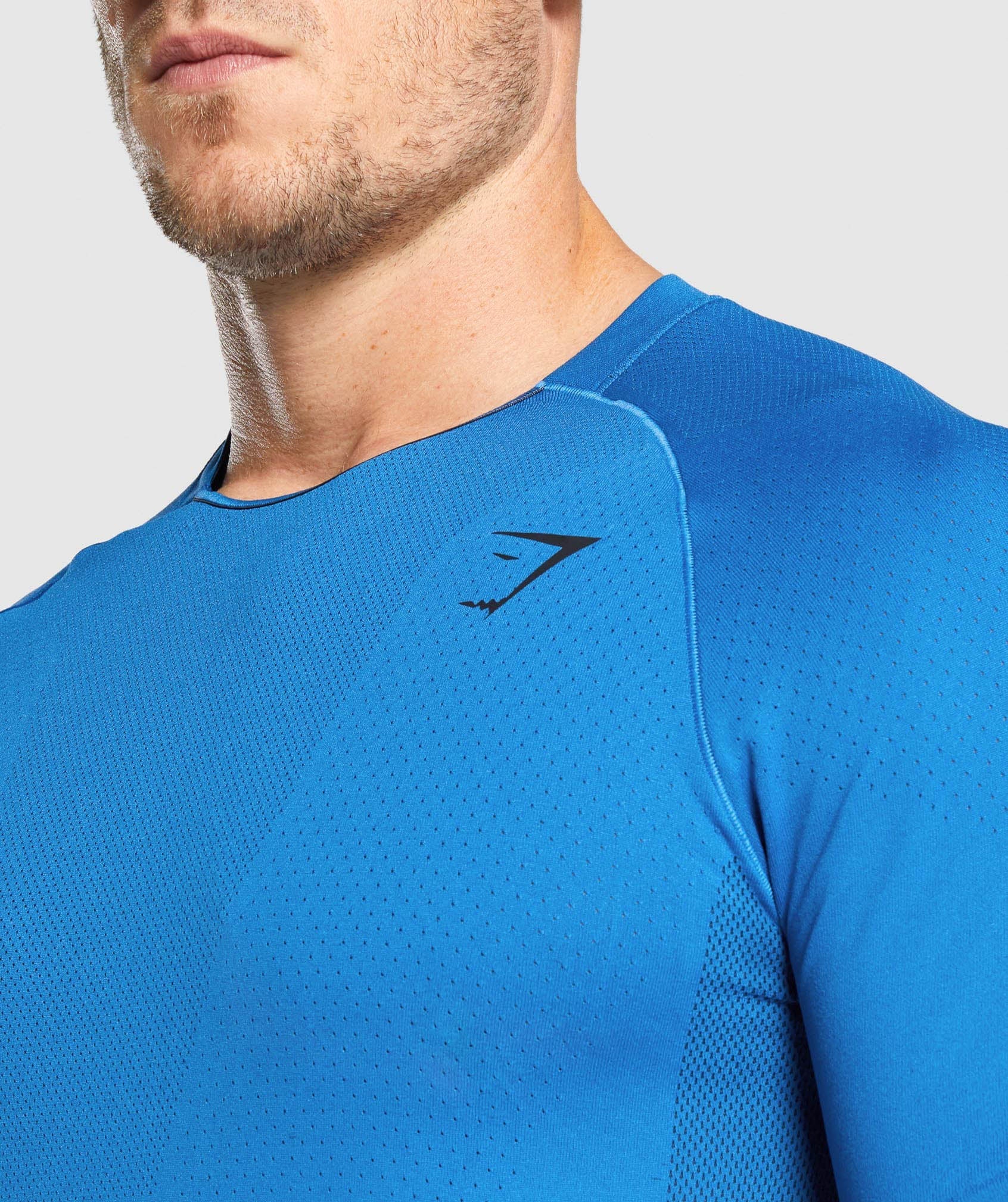 Apex Perform T-shirt in Blue - view 5