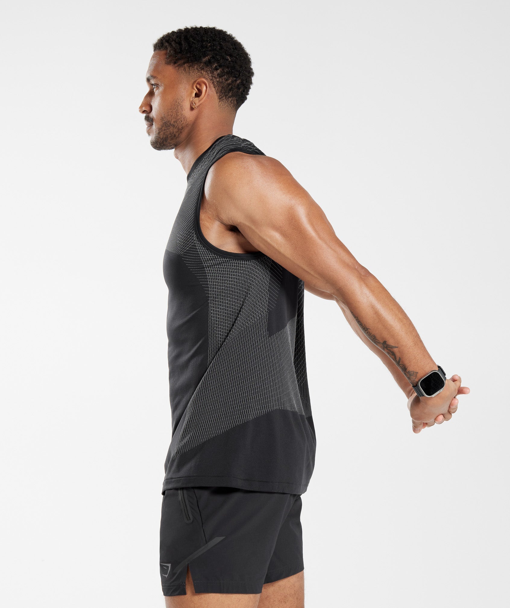 Geo Seamless Tank