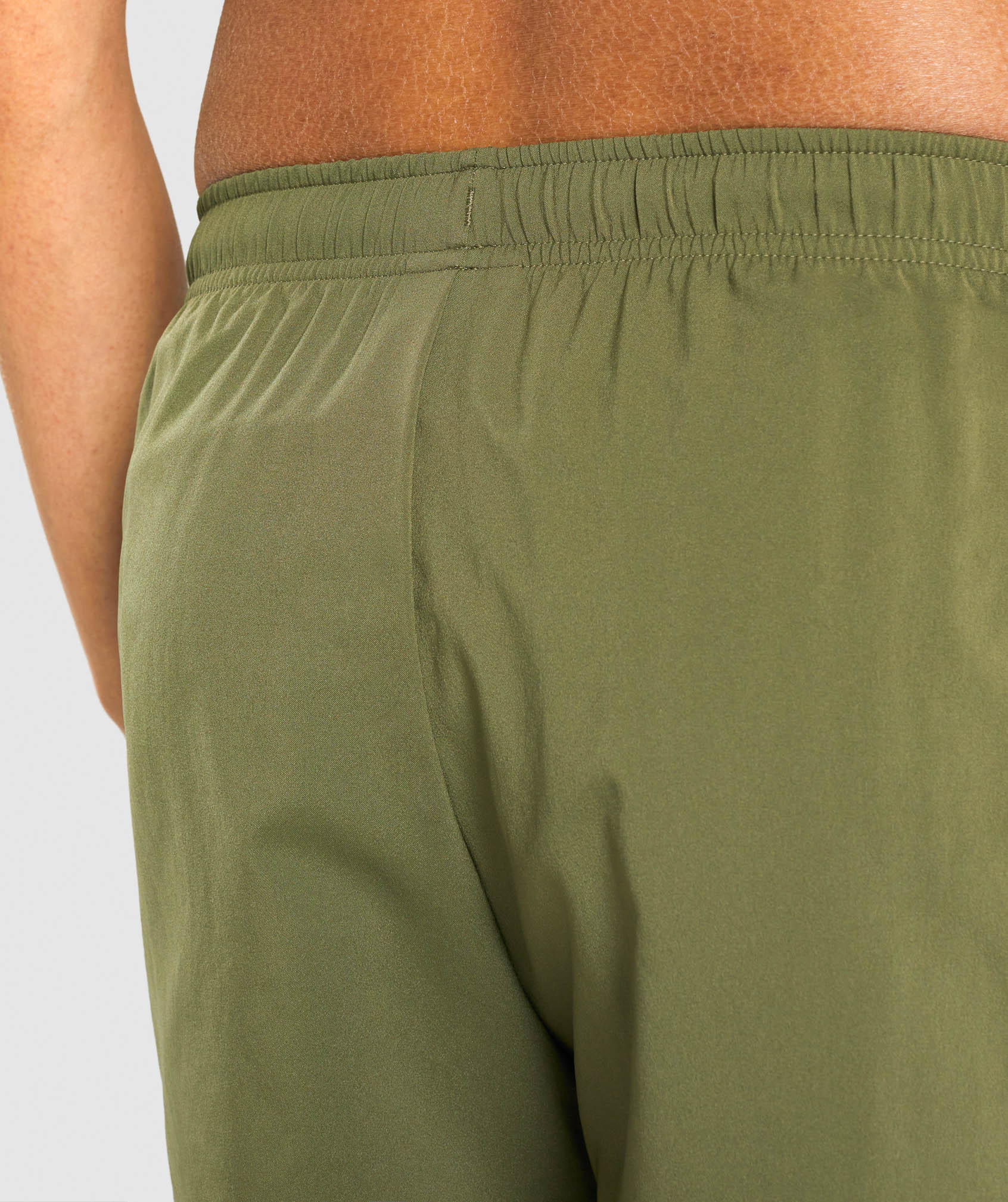 Arrival 5" Shorts in Dark Green