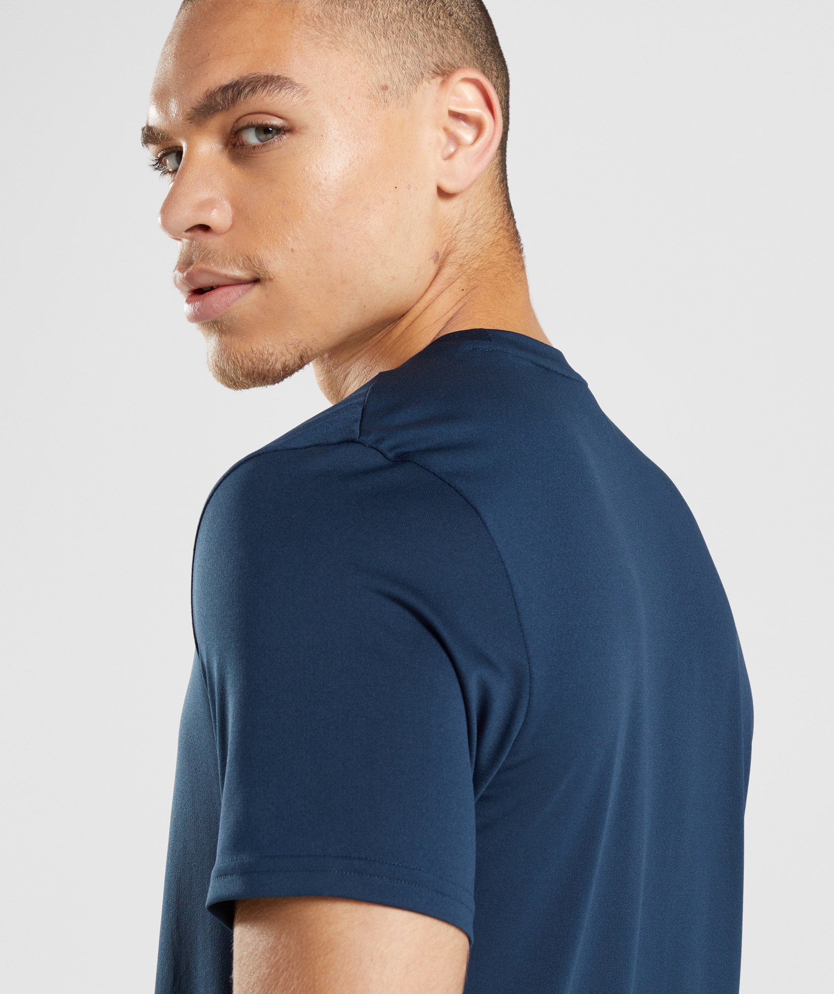 Arrival T-Shirt in Navy - view 5