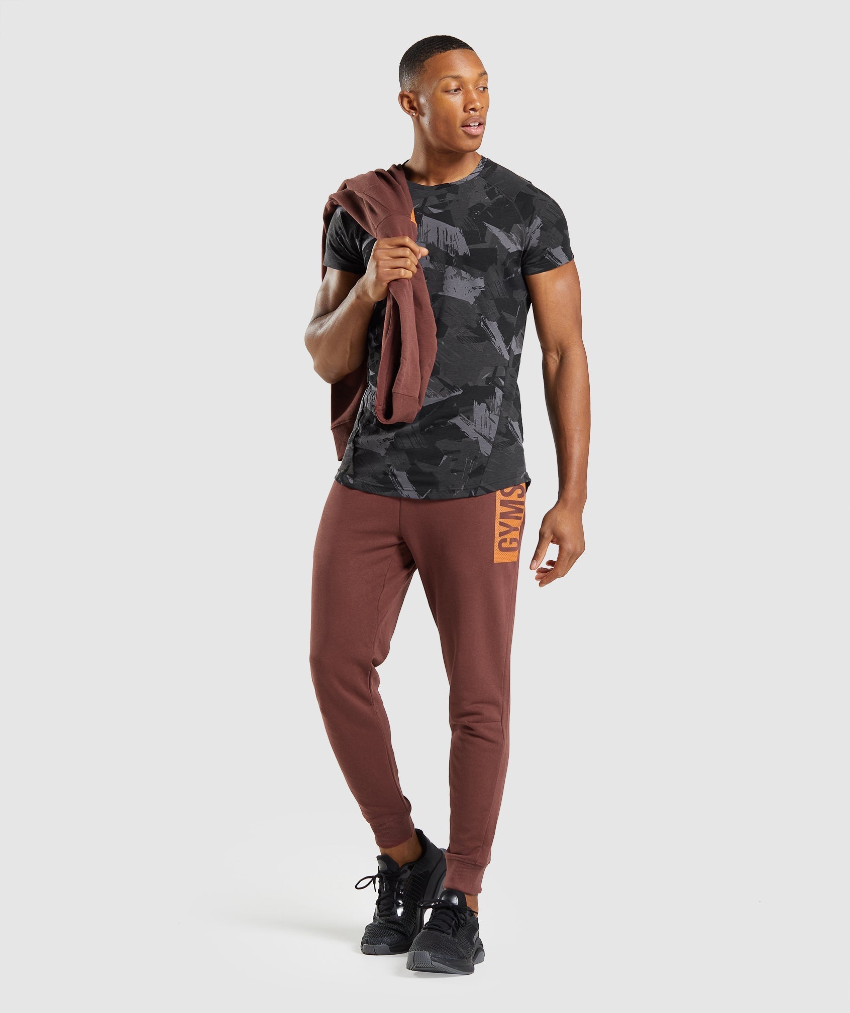 Bold Joggers in Cherry Brown - view 4