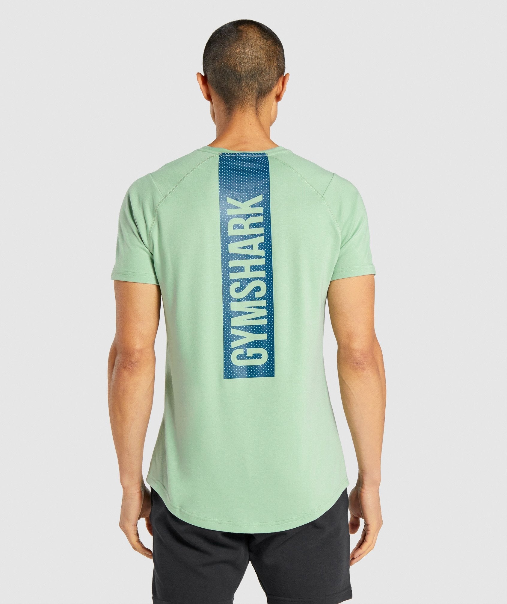 Bold T-Shirt in Green - view 2