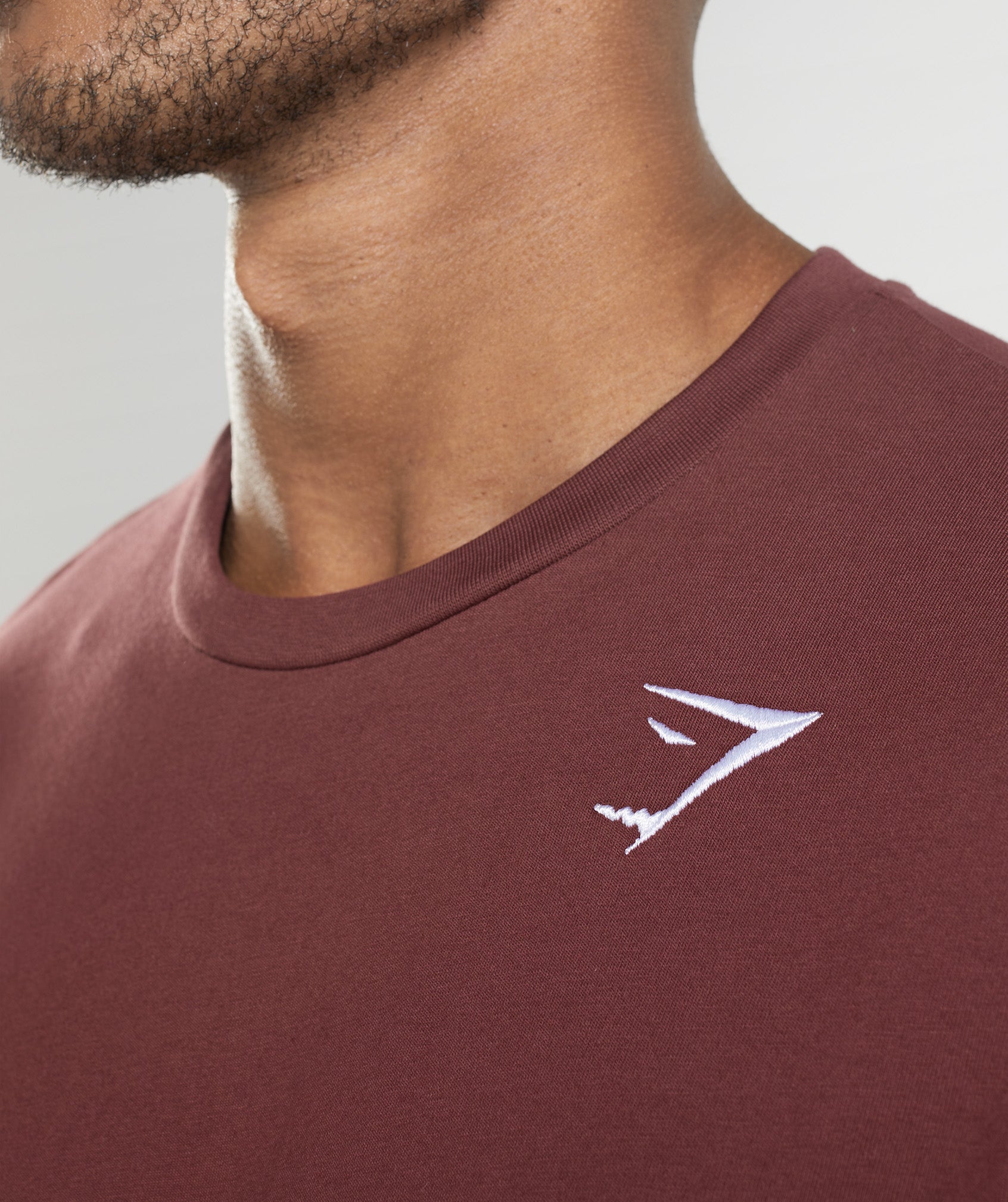 Gymshark Crest Long Sleeve T-Shirt - Cherry Brown