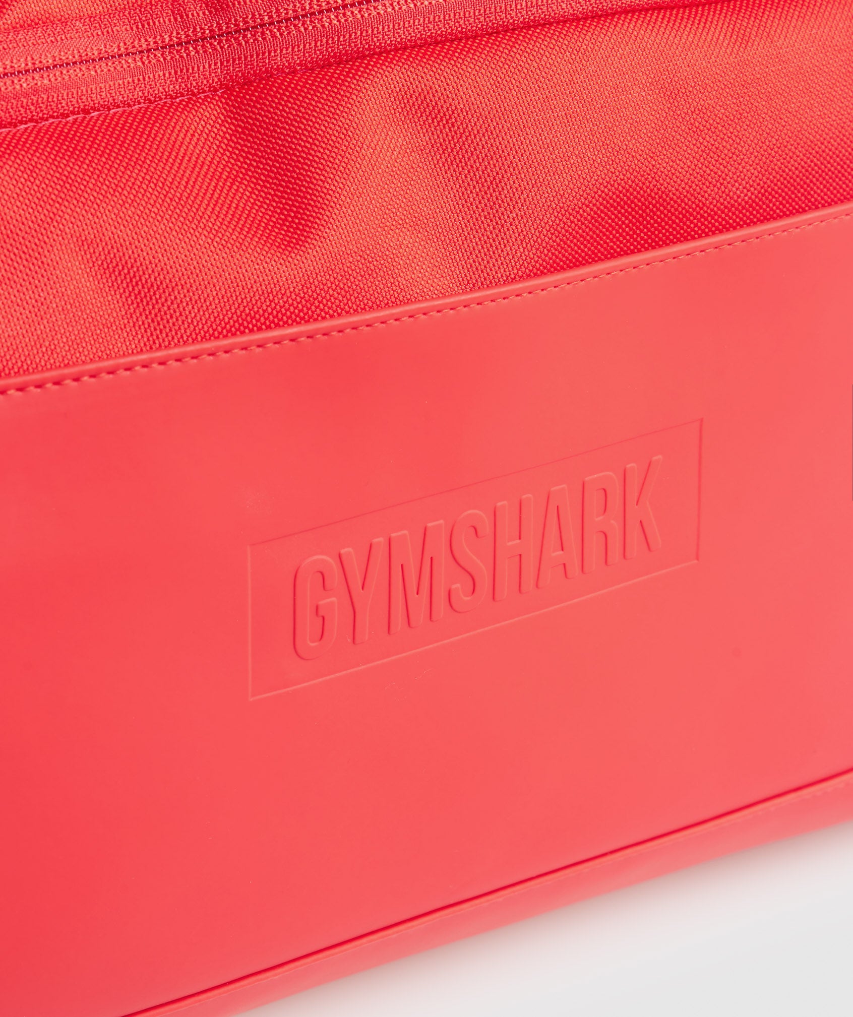 Small Everyday Gym Bag in Chilli Red