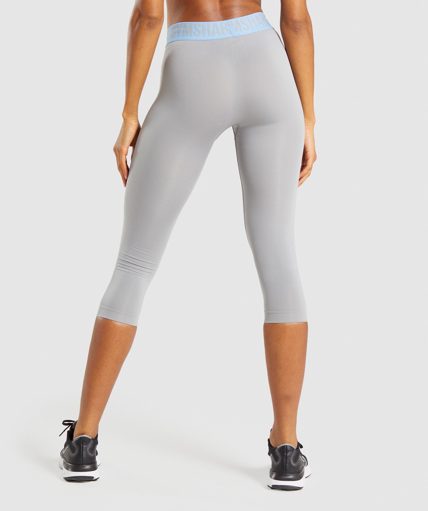 Fit Seamless Cropped Leggings in Smokey Grey/Light Blue - view 2