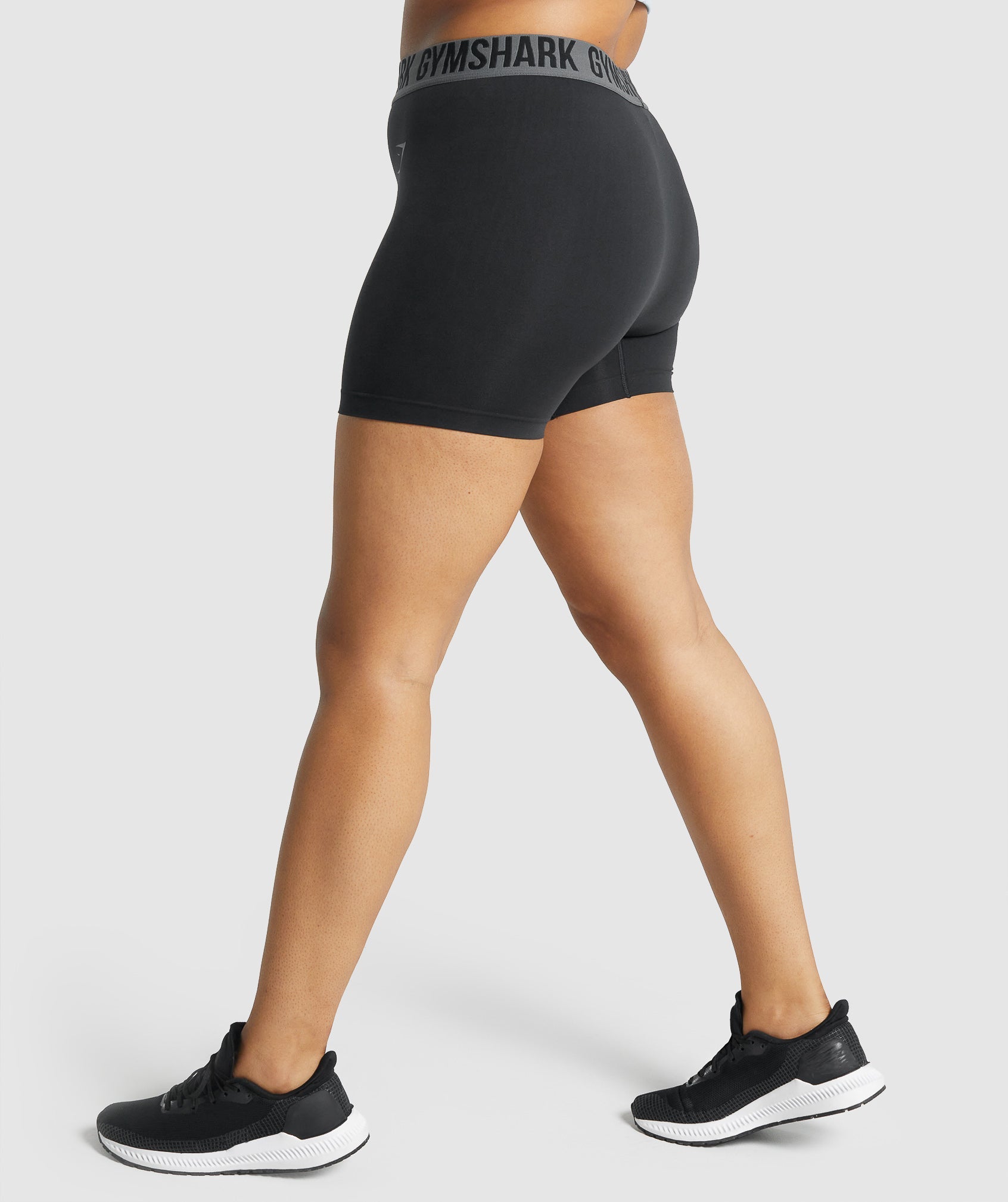 Fit Seamless Shorts in Black - view 3