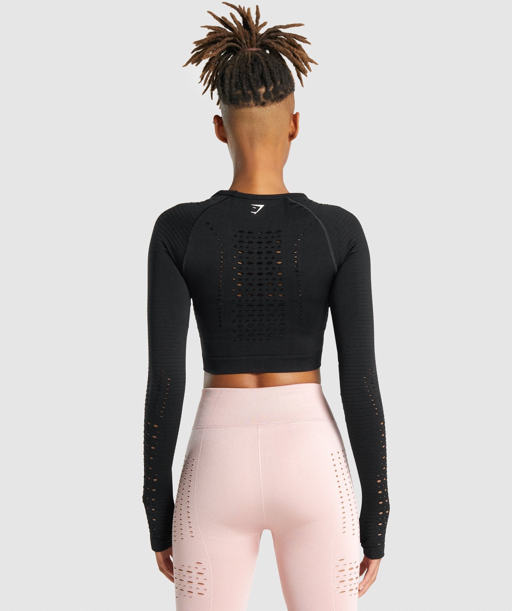 Glow Long Sleeve Seamless Crop Top in Black - view 3