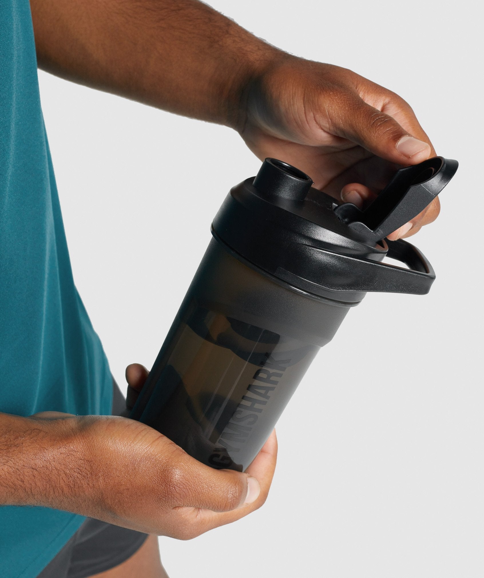 Gymshark Metal Shaker - Steel Grey