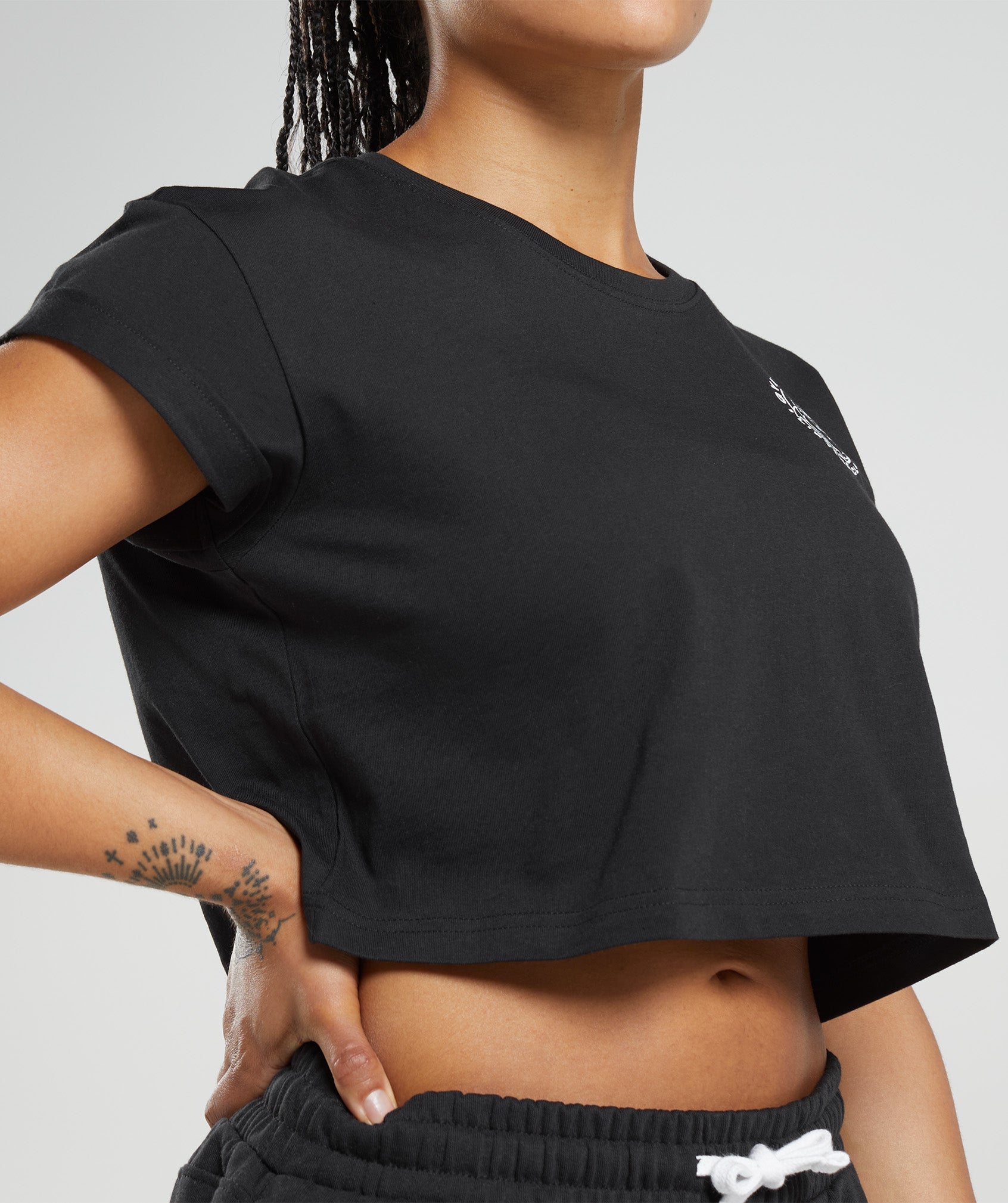 Legacy Crop Top in Black - view 3