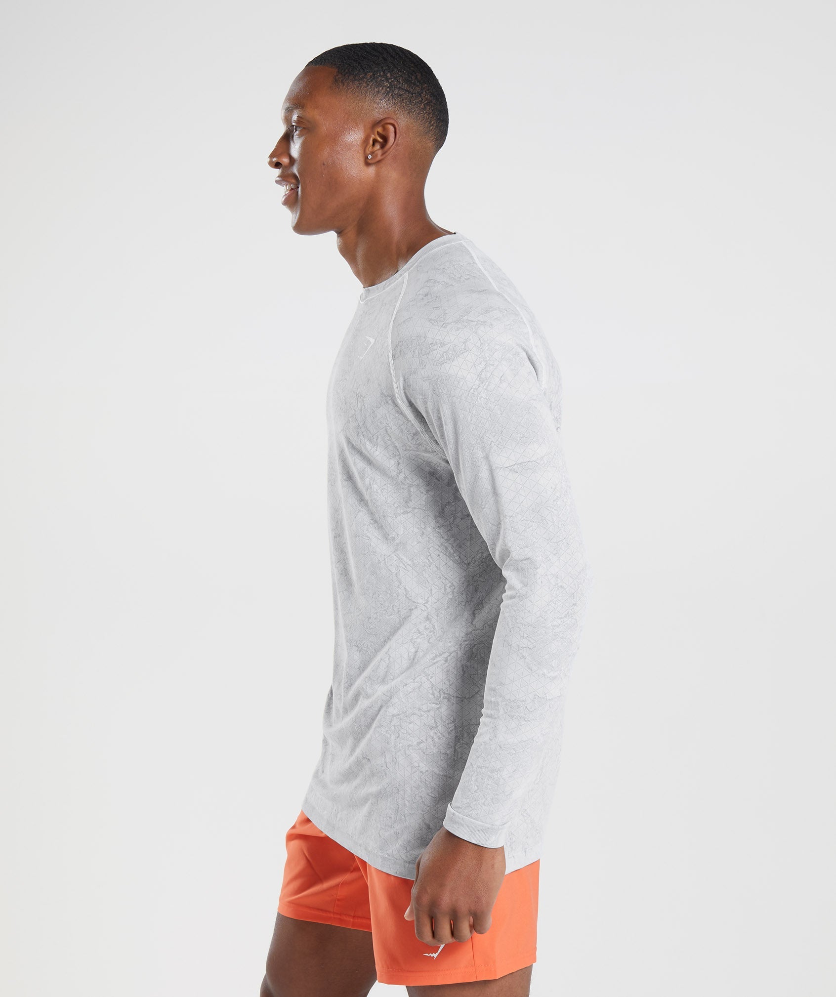 Geo Seamless Long Sleeve T-Shirt in White/Light Grey - view 3