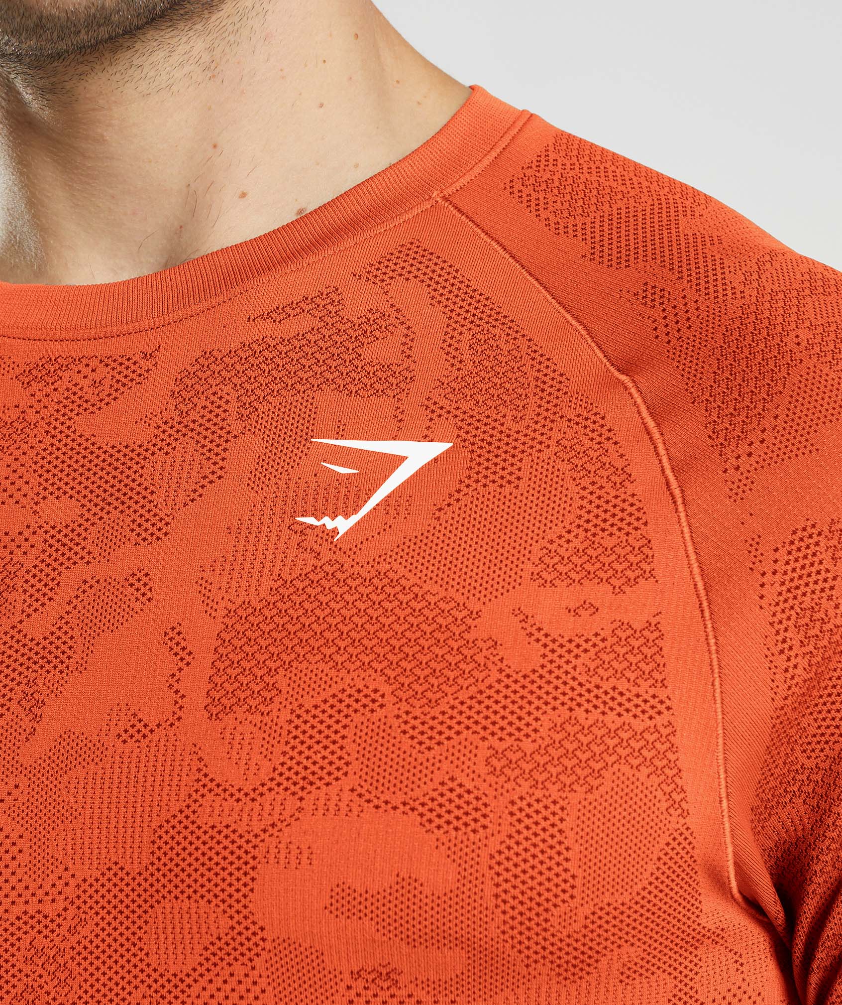 Gymshark Geo Seamless T-Shirt - Ignite Orange/Zesty Red