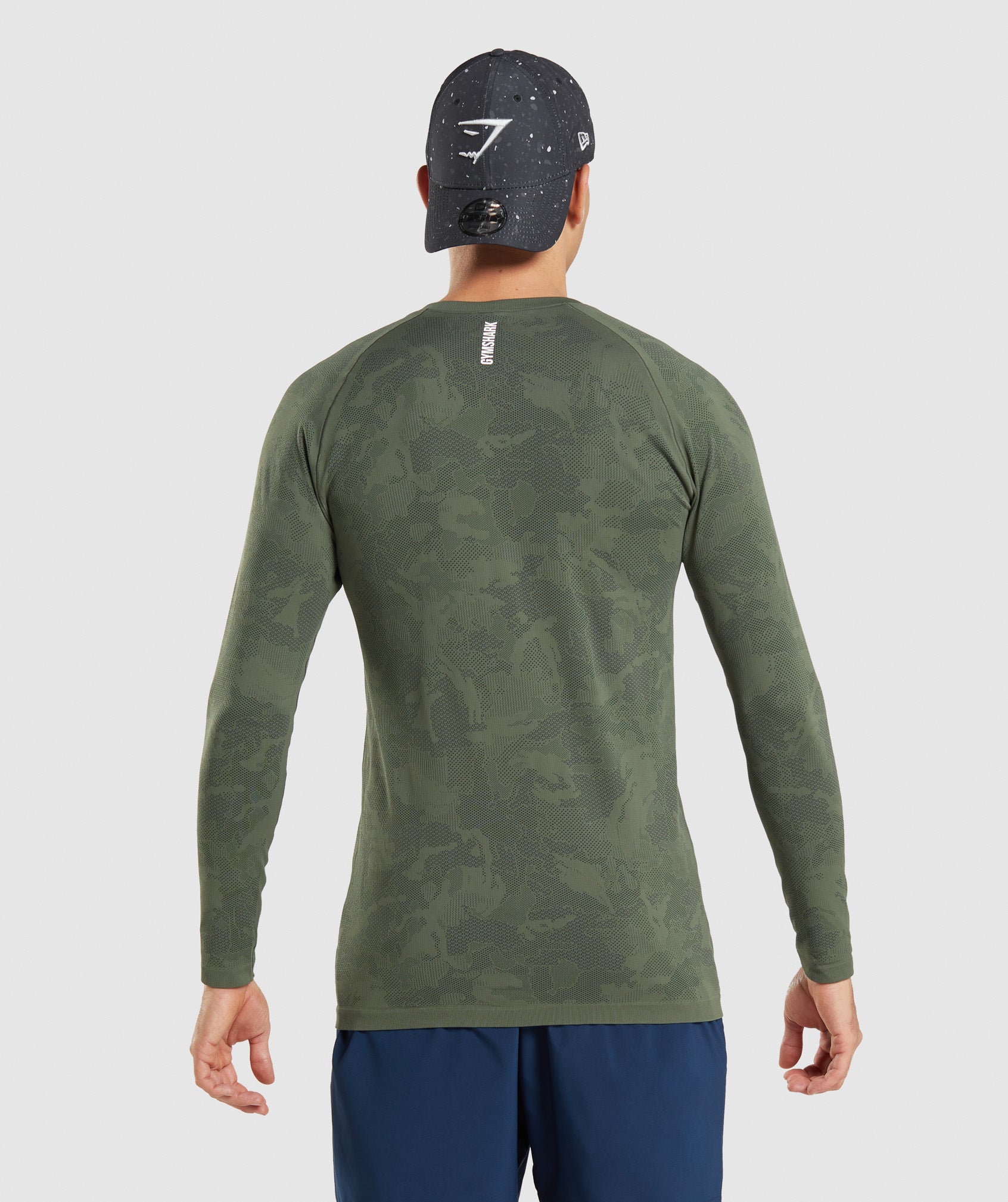 Gymshark Men's Geo Seamless Long Sleeve T-Shirt LL7 Olive/Black