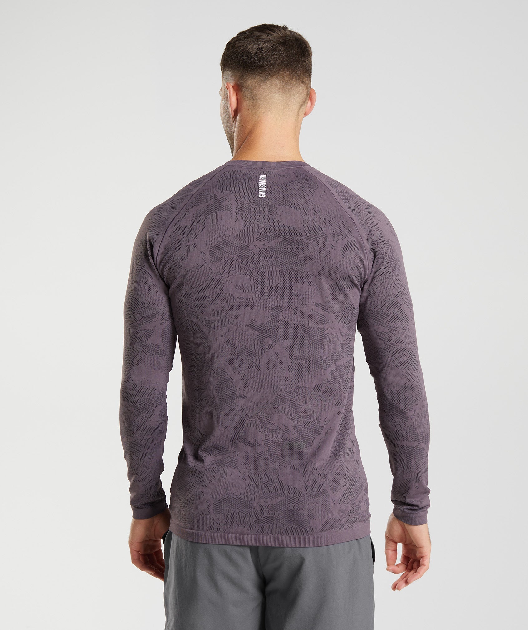 Geo Seamless Long Sleeve T-Shirt in Musk Lilac/Black - view 2