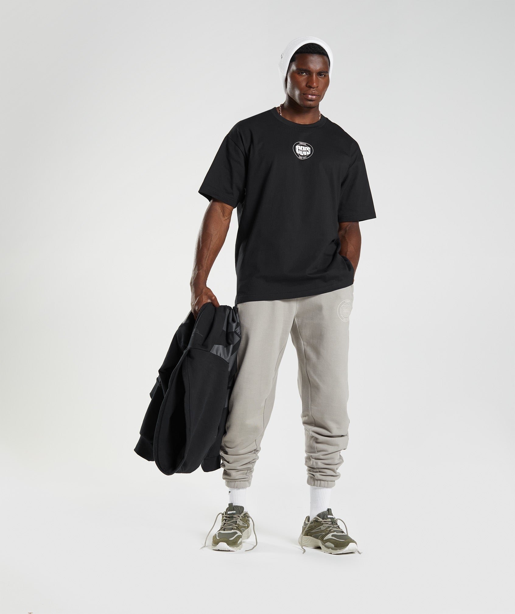 GS10 Year Oversized T-Shirt in Black - view 4