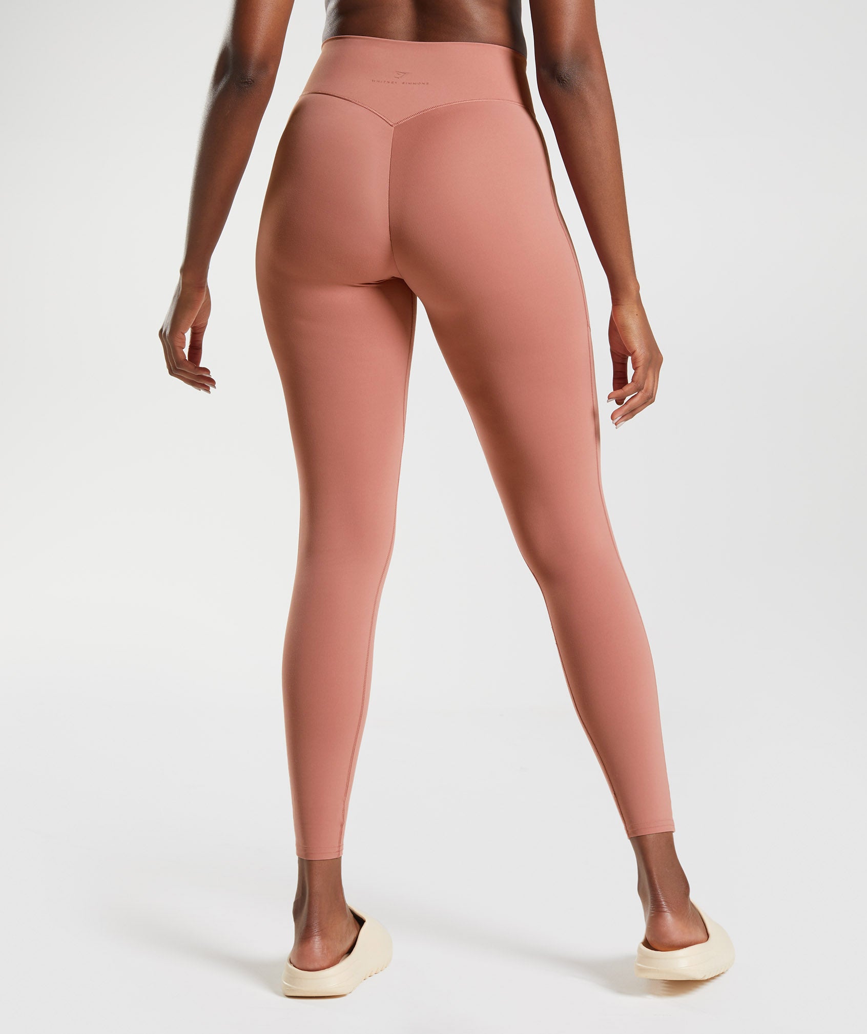 Essential Leggings with Pockets - Canyon Rose