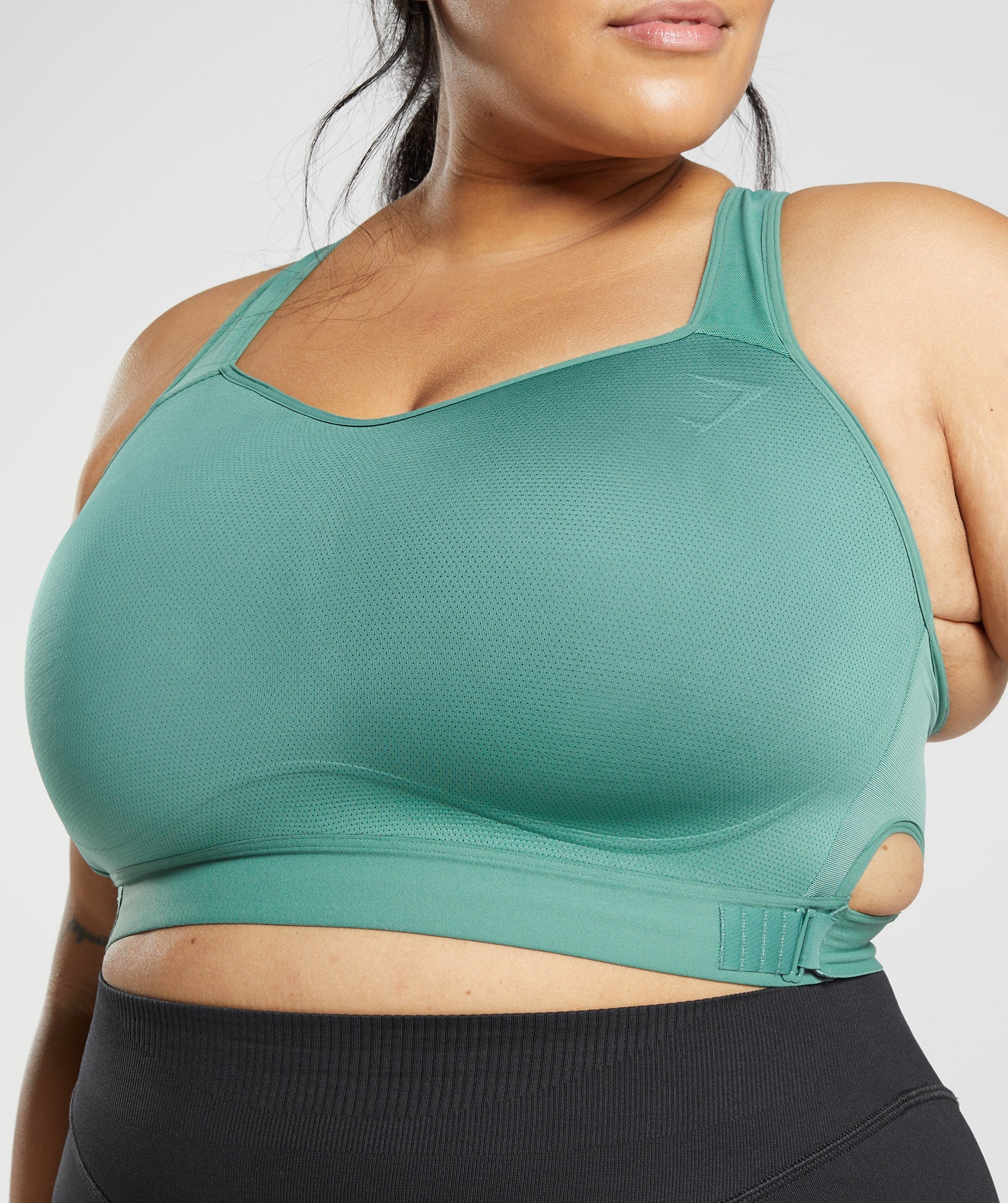 Gymshark {} Cut Out Back High Support Sports Bra Green Size M
