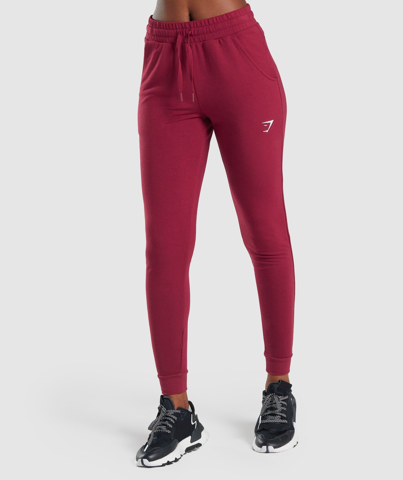 NEW Gymshark Pippa Training Joggers in burgundy. Size Small.
