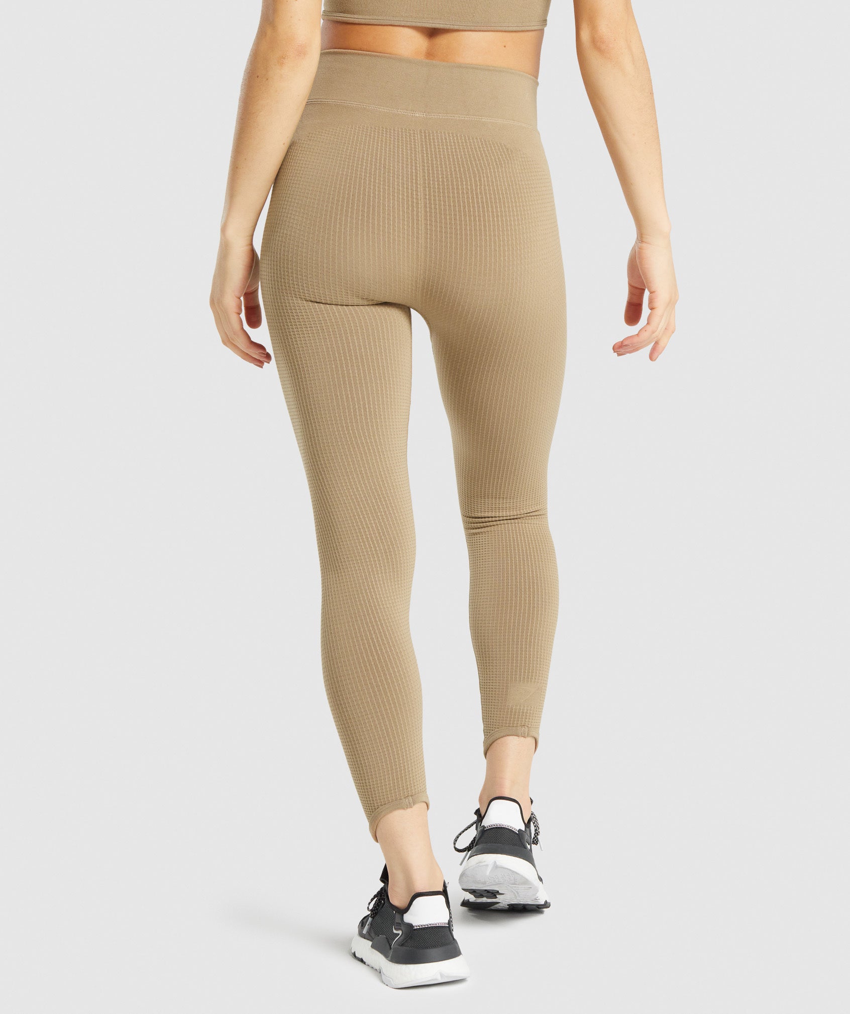 Pause Seamless Leggings in Brown - view 2