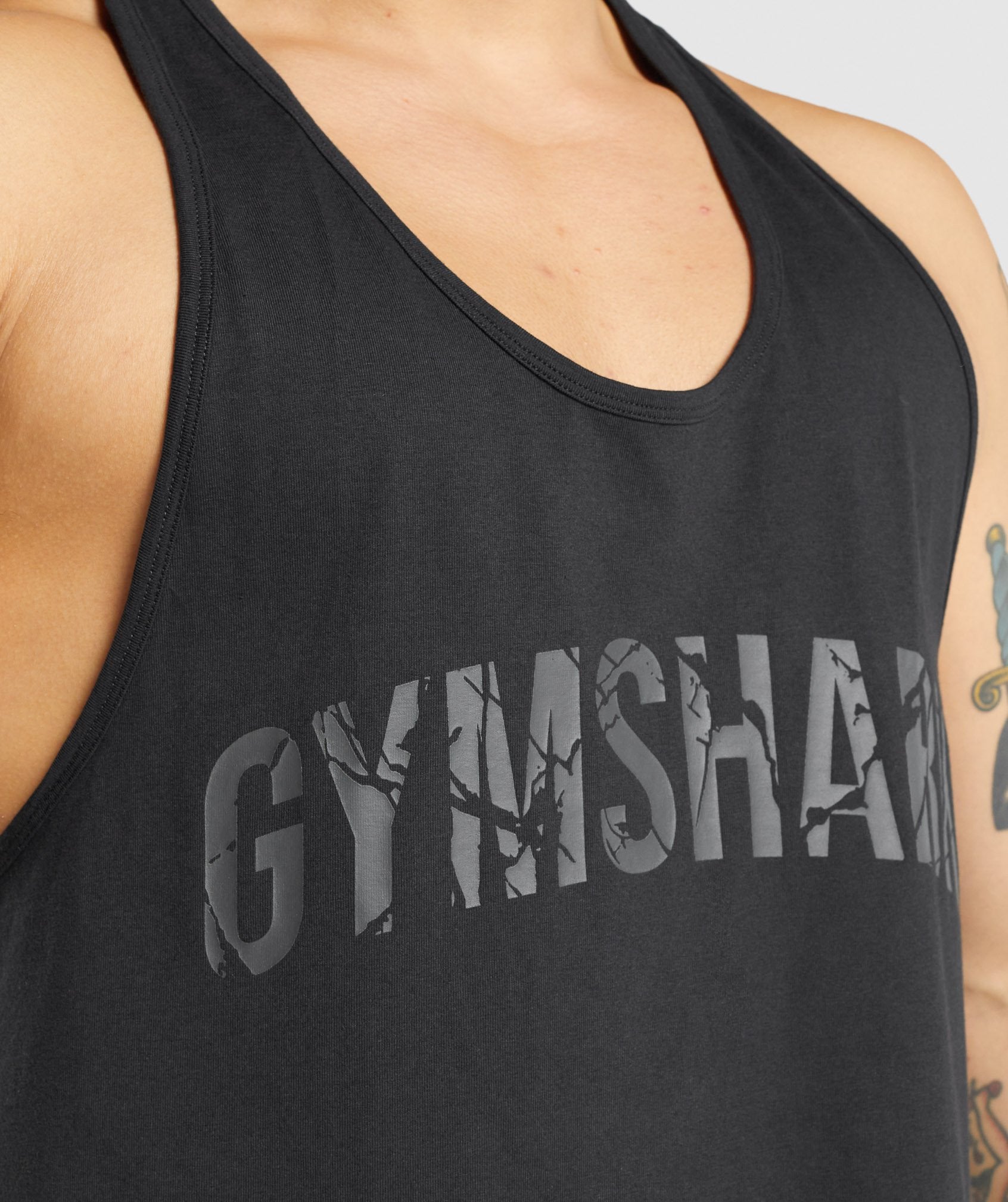 Power Stringer in Black