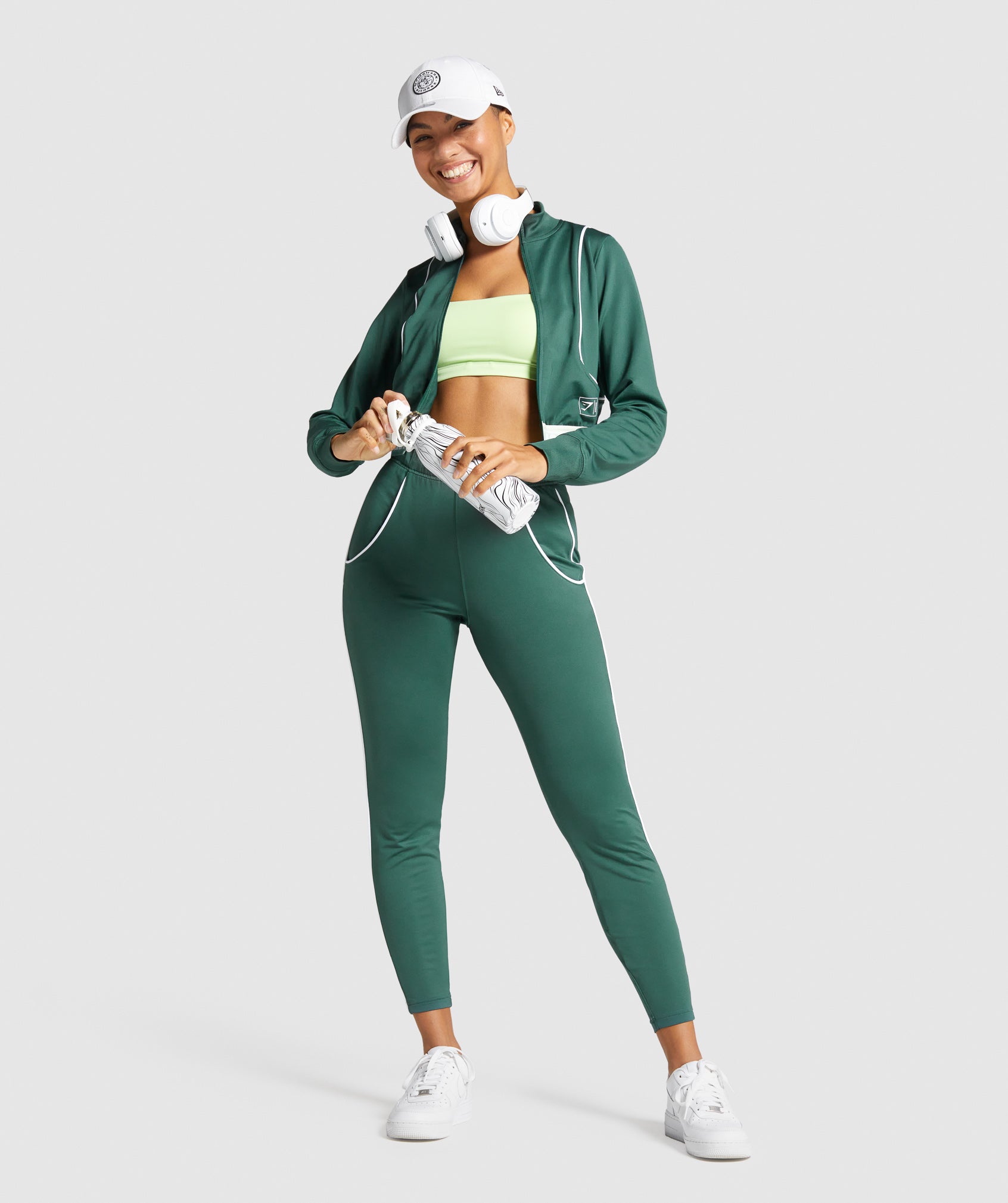 Gymshark Recess Joggers (S) - 'Light Green' Green - $36 (40% Off Retail) -  From Aimee