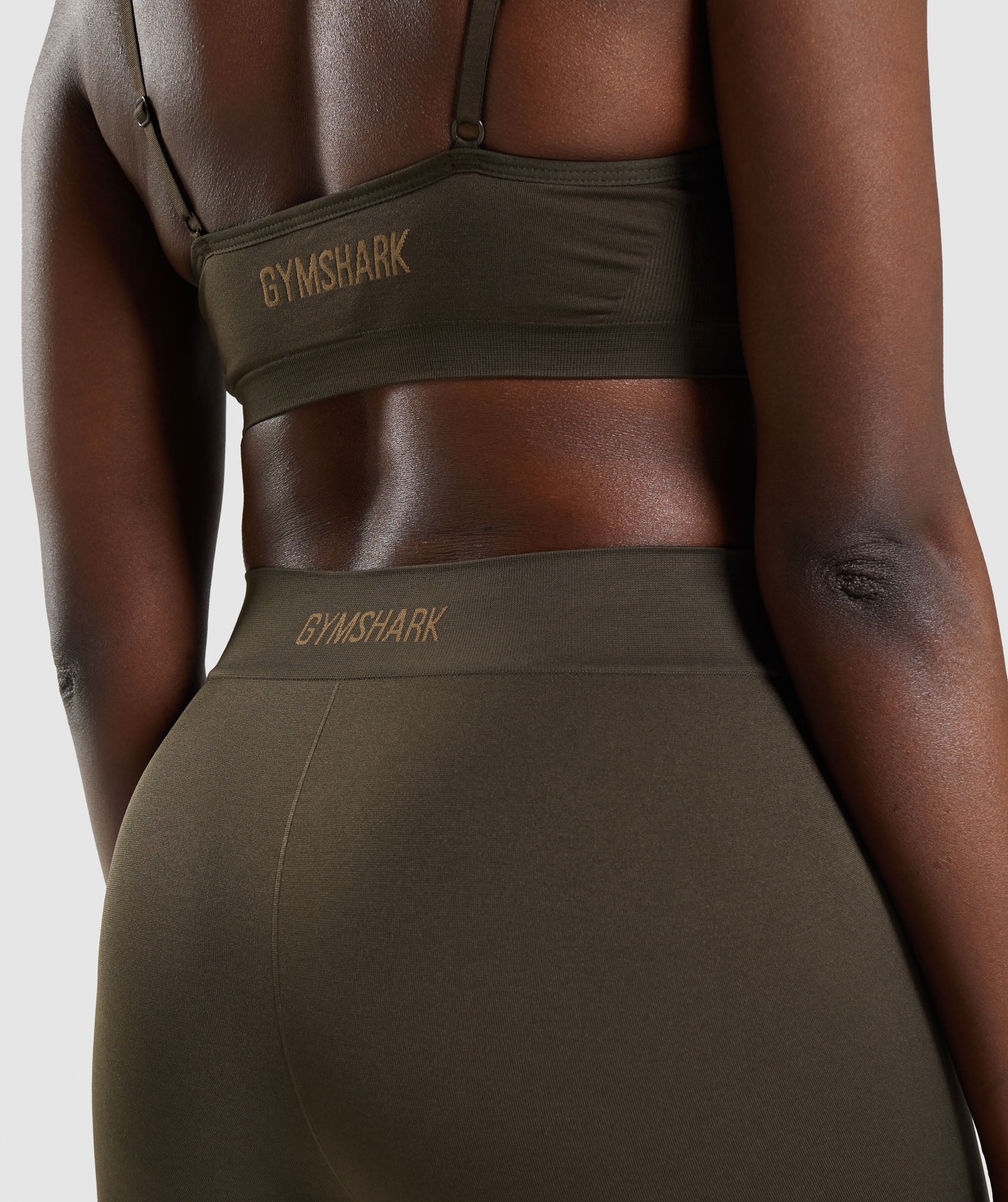 GYMSHARK Women's Seamless High Rise Boxers, Fawn Light Brown, Small :  : Fashion