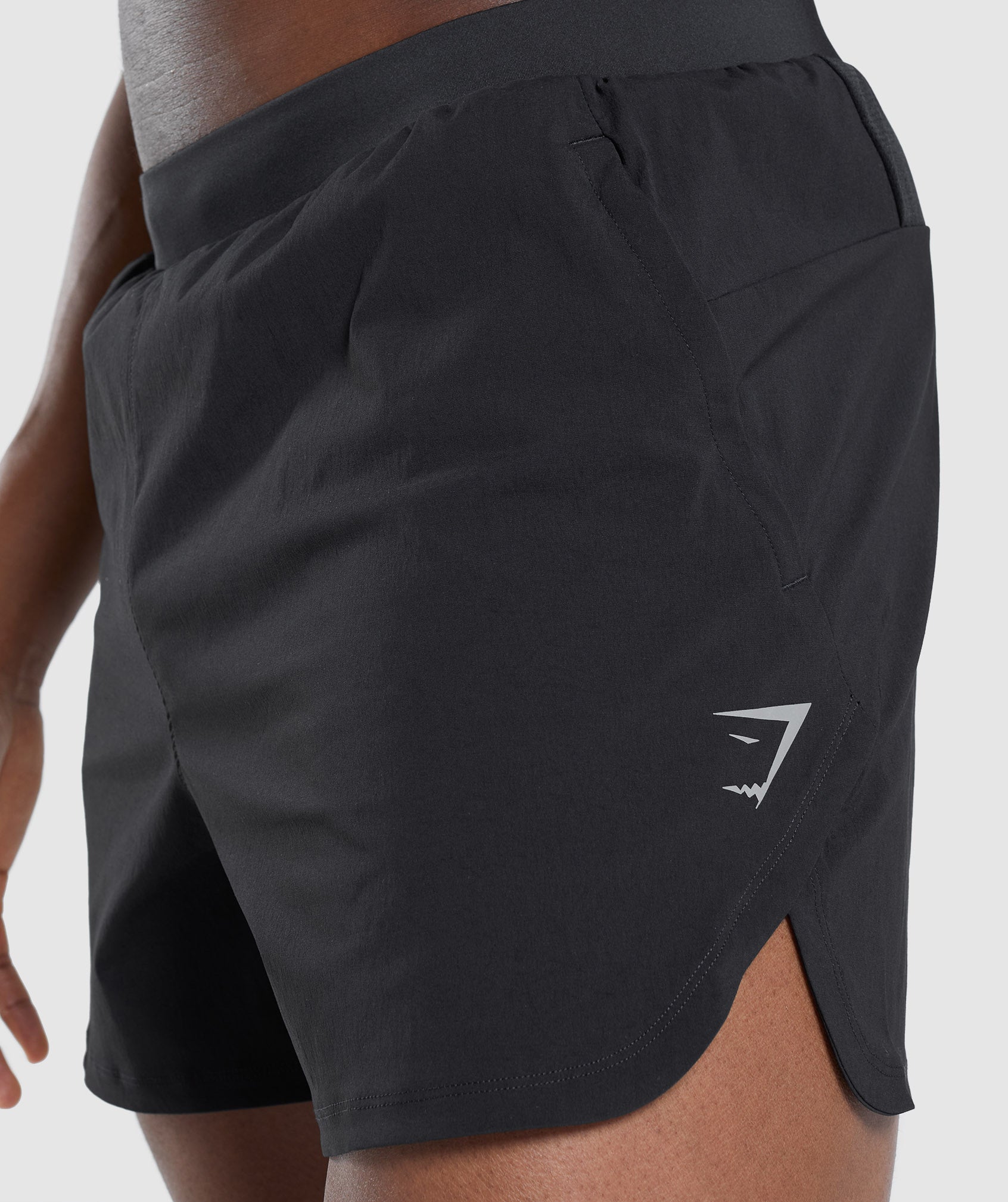Speed Evolve 5" Shorts in Black - view 6