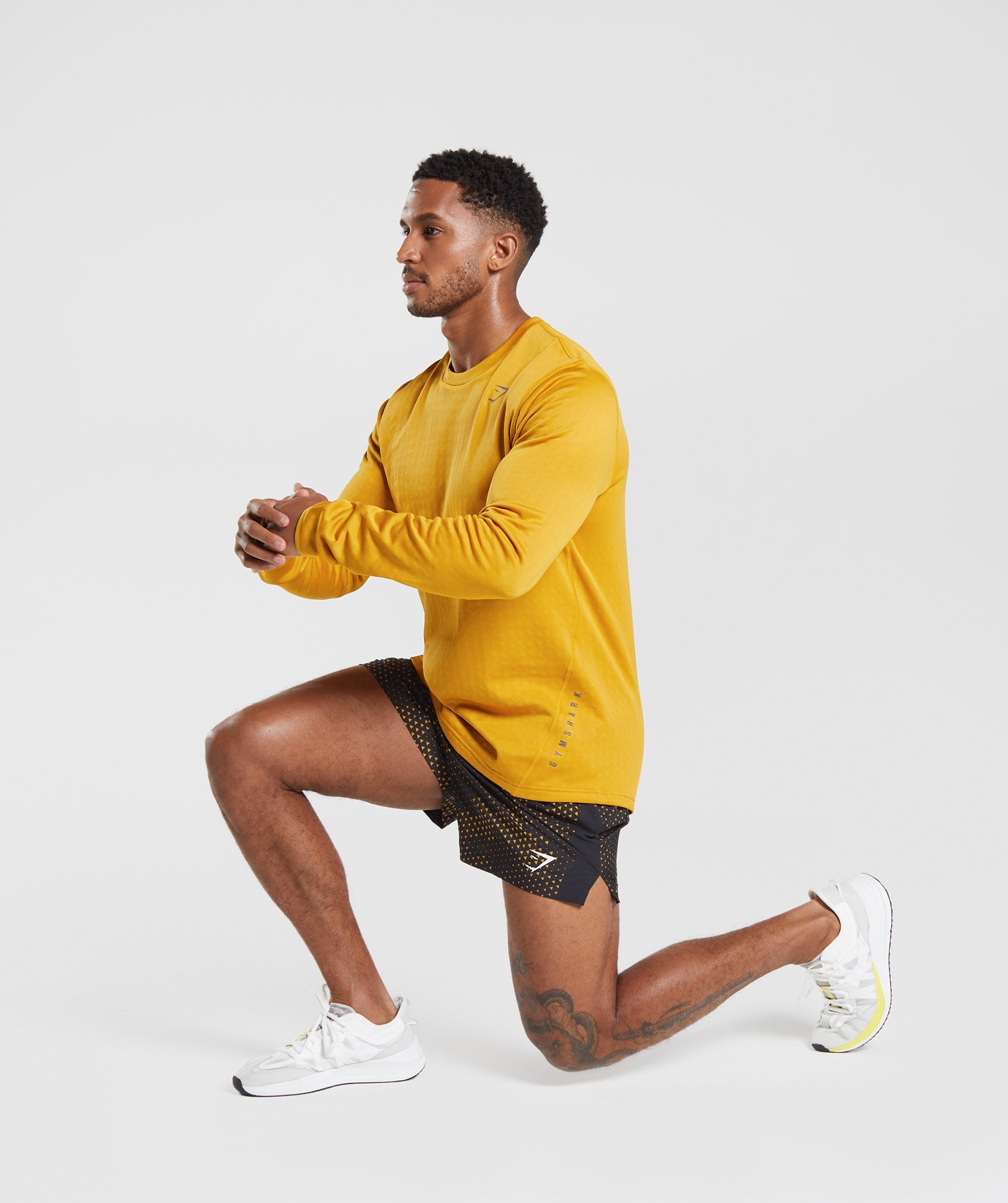 Gymshark Sport Seamless T-Shirt - Turmeric Yellow/Black