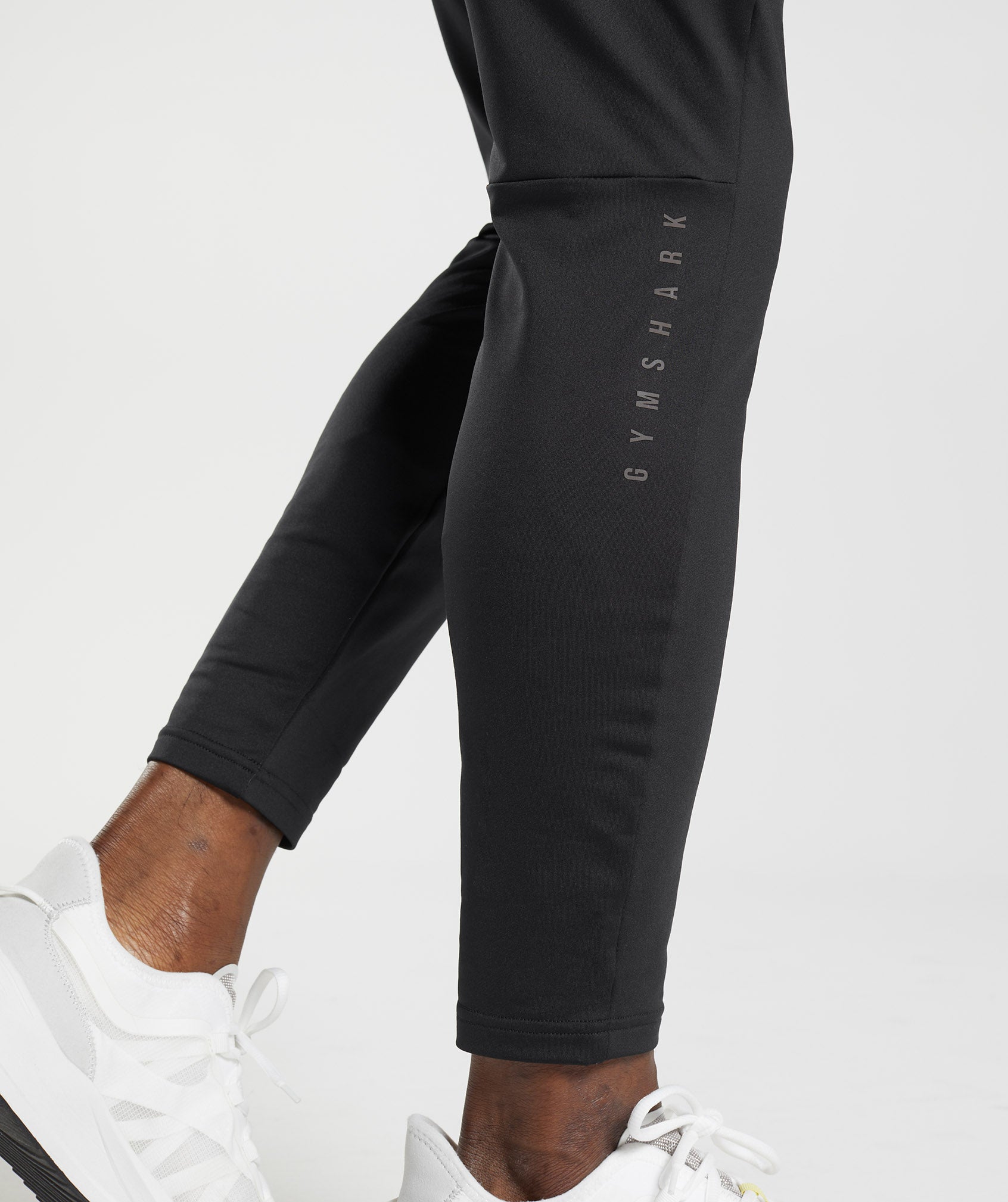 Gymshark Jet Black Sweatpants, Women's Fashion, Activewear on