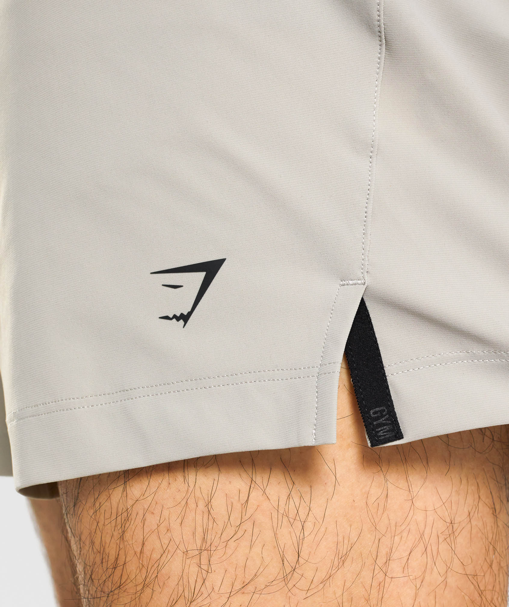 Gymshark Studio 6 Shorts - Light Grey