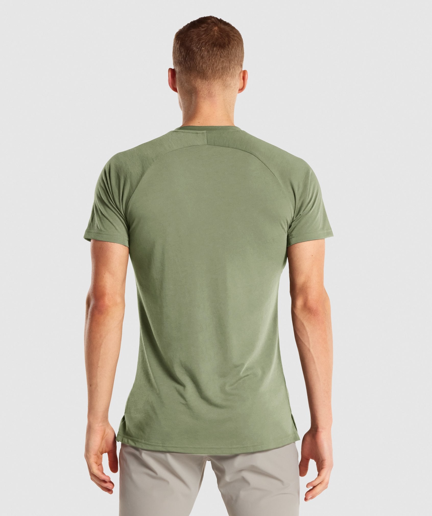 Studio T-Shirt in Green - view 3