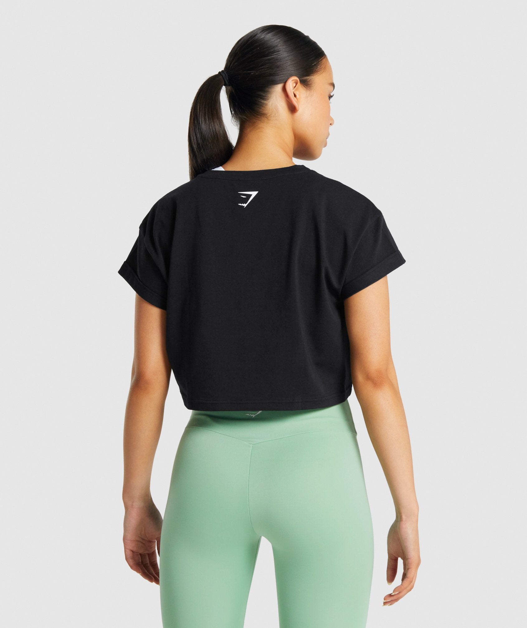 Gymshark, Tops, Gymshark Fraction Crop Top Black