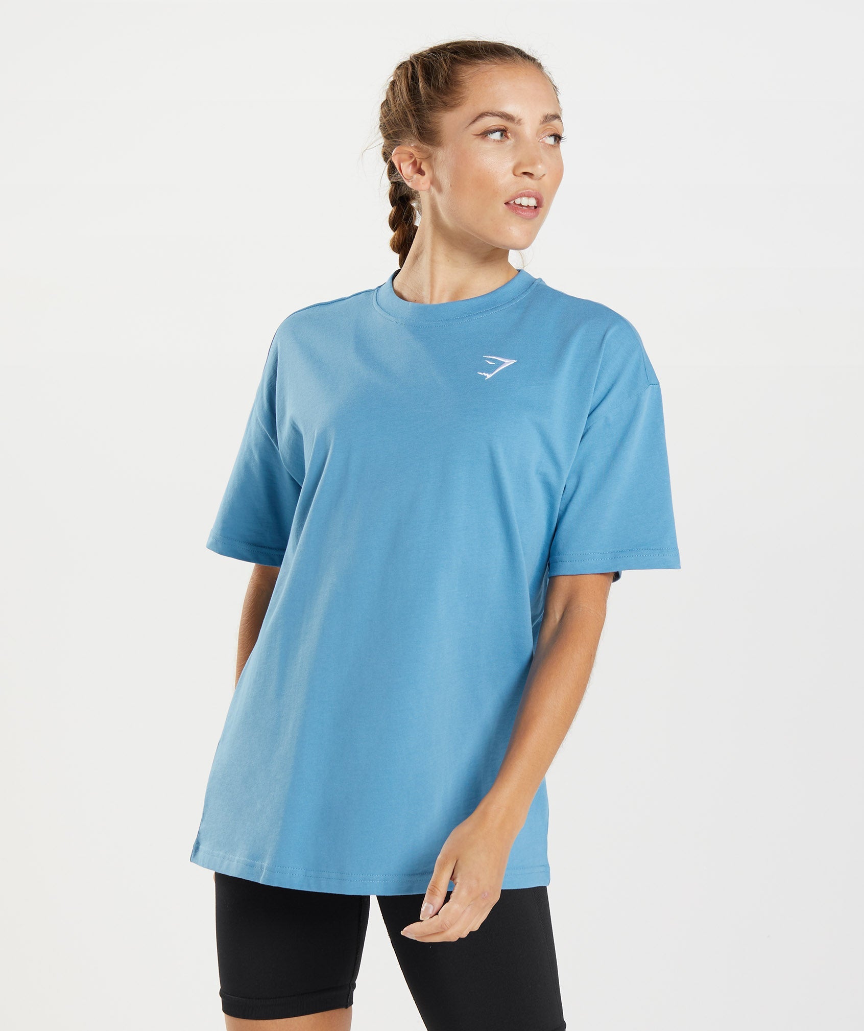 Training Oversized T-Shirt en Coastal Blue está agotado