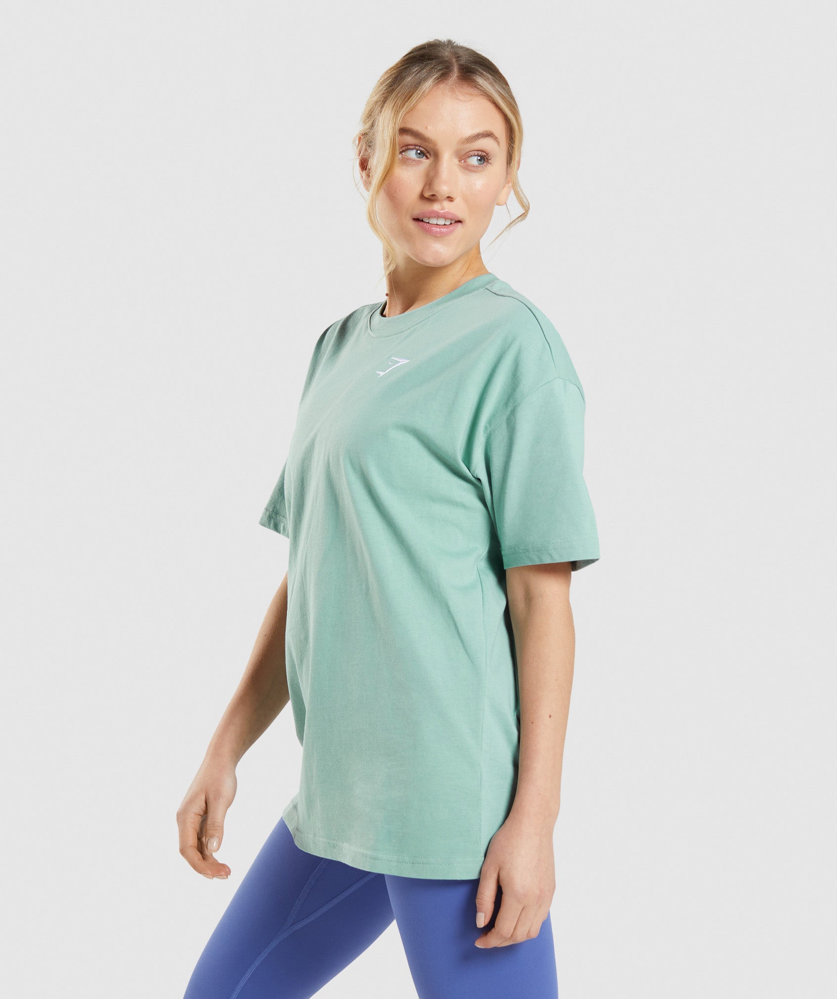 Training Oversized T-Shirt in Maya Blue - view 3