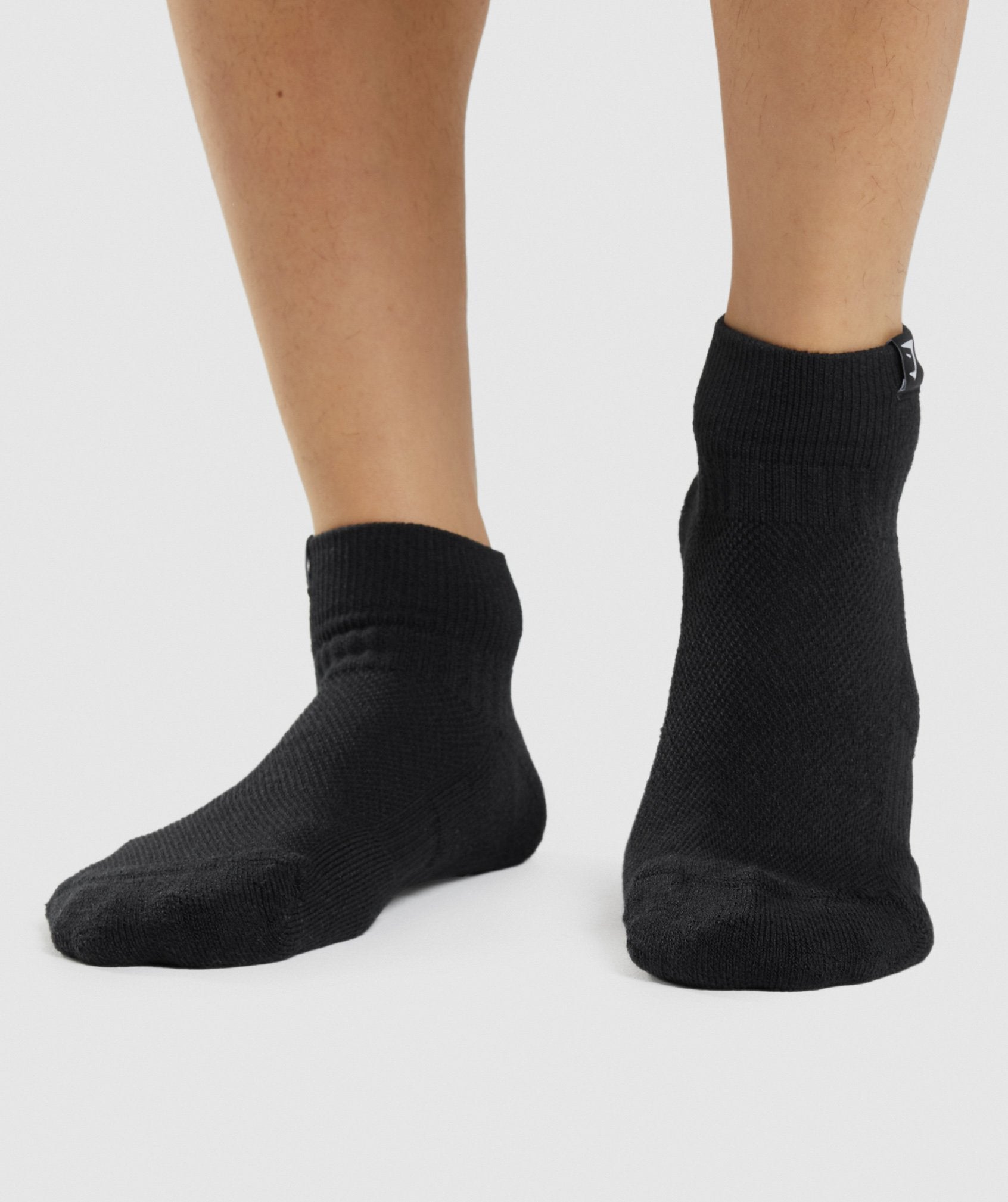 Woven Tab Sneaker Socks 3pk in Black - view 6