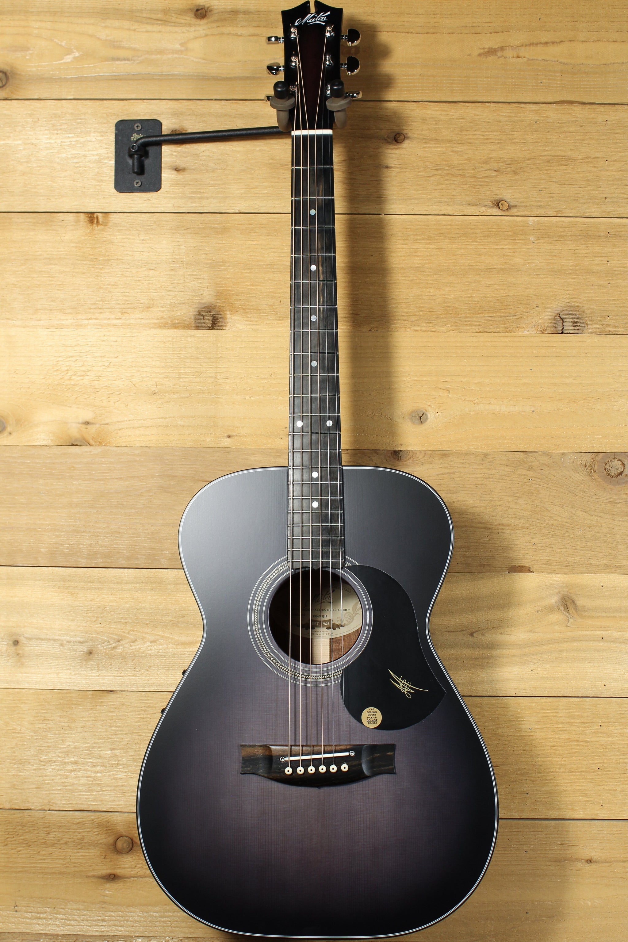 maton ghost black