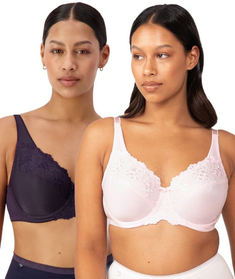 Triumph Essential Lace Balconette Bra - Black