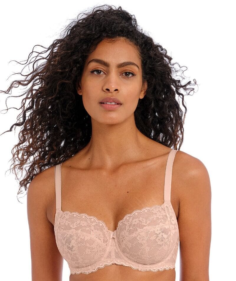 Freya Undetected Convertible Molded Underwire Bra (401708), Flora White,  28GG : : Clothing, Shoes & Accessories