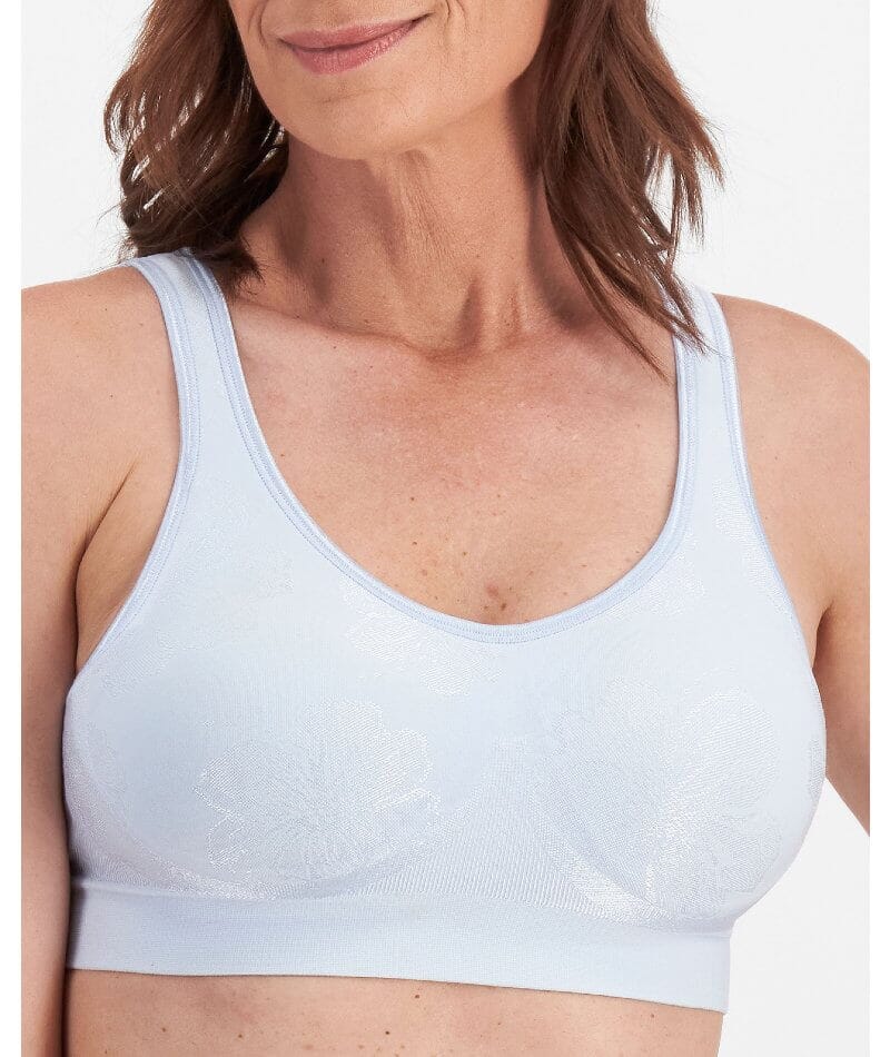 Shop Wire Free Bras - Find Your Next Go-To Everyday Bra - Curvy Bras