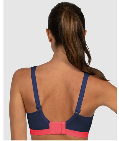 Shock Absorber Ultimate Run Wire-free High Impact Sports Bra - Athleti -  Curvy