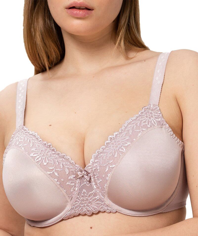 Triumph Ladyform Soft Minimizer Bra - Smooth Skin