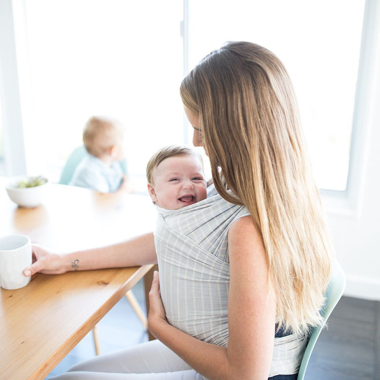 ergobaby lightweight aura wrap grey stripe