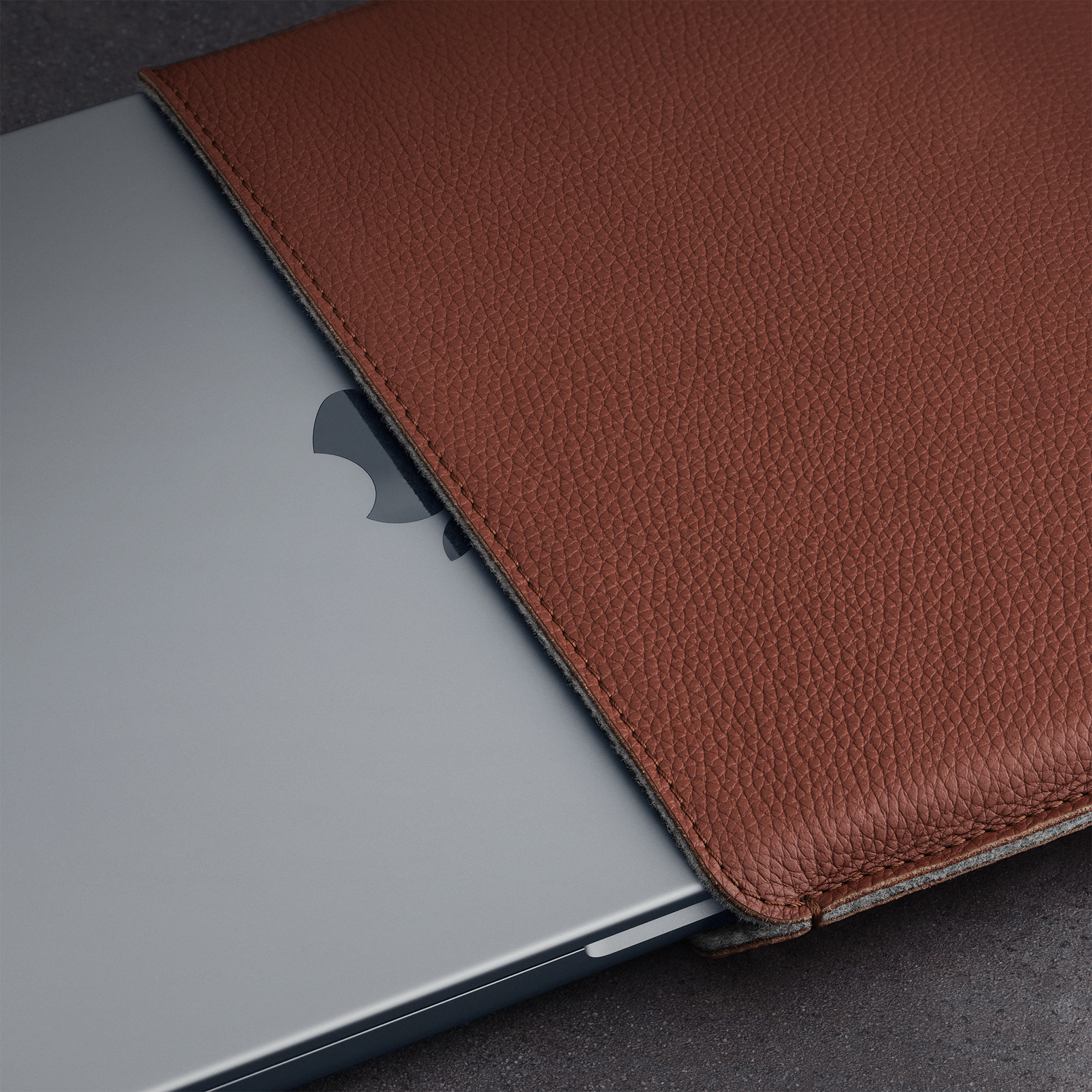 WOOLNUT Leather Sleeve for 14-inch MacBook Pro - Cognac