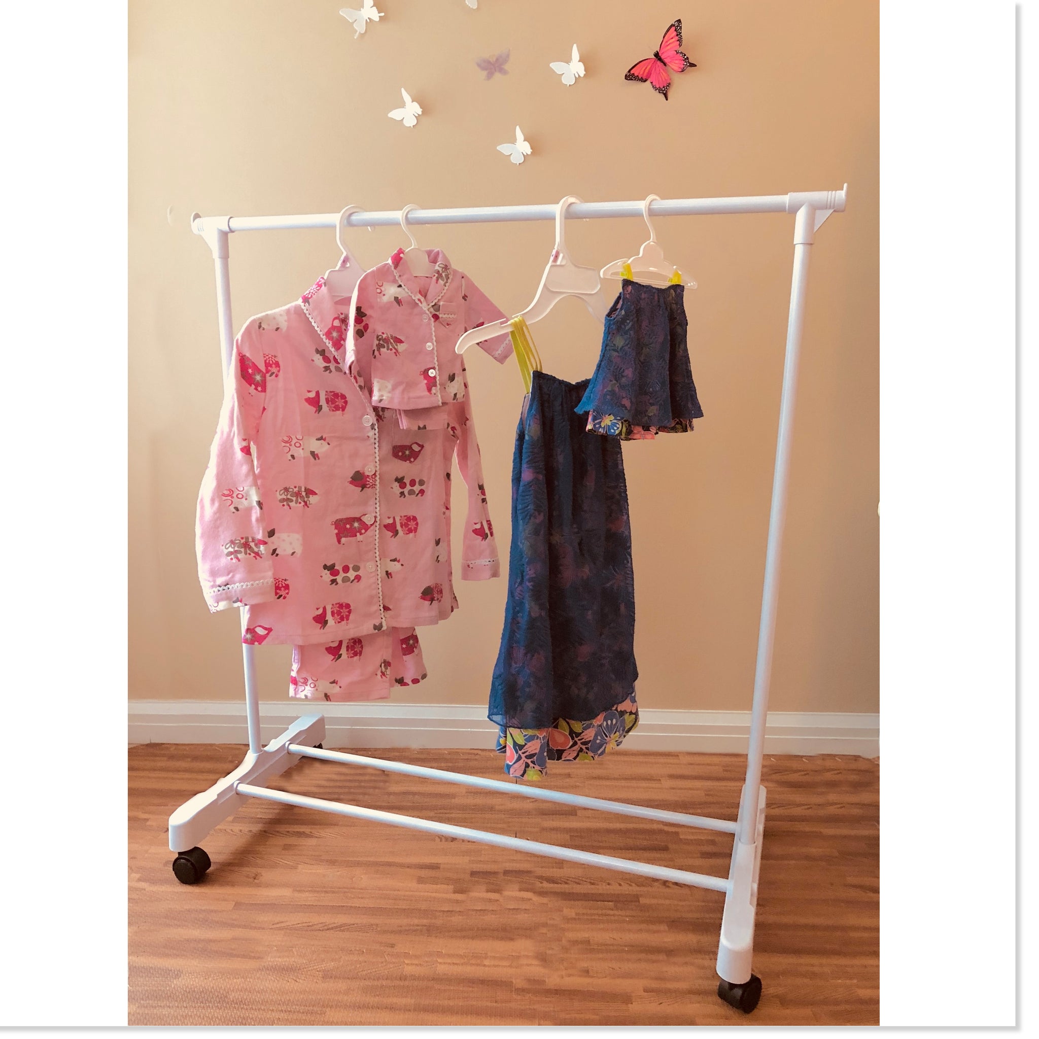 dolls clothes rack