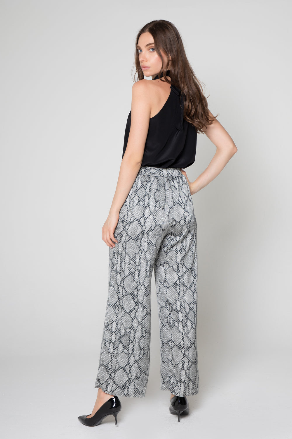 Black & White Striped Wide Leg Pants by Lavender Brown