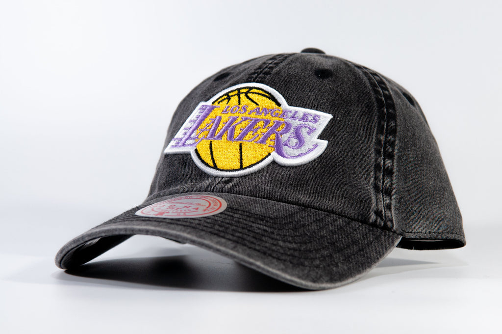 Los Angeles Lakers New Era 9Twenty Cotton Strap Back Faded Purple Hat Dad  Cap
