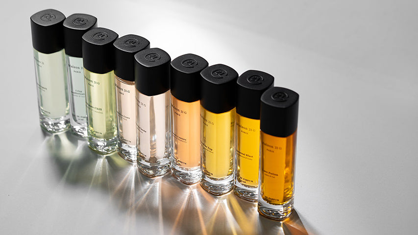 image of several bottles of customised perfume from maison 21G 
