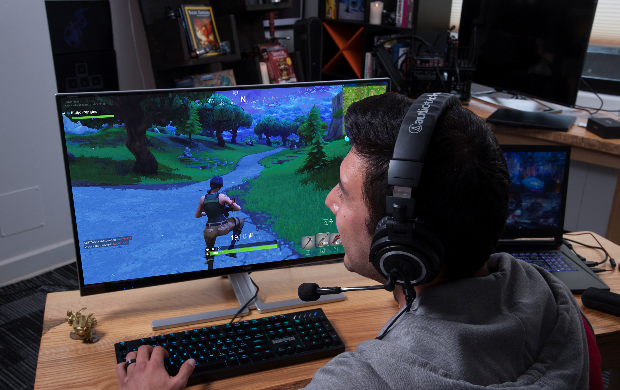 either way they re missing out on the whole experience of playing the game here s how good clear audio can enhance your fortnite gaming - how to mute your mic on fortnite pc