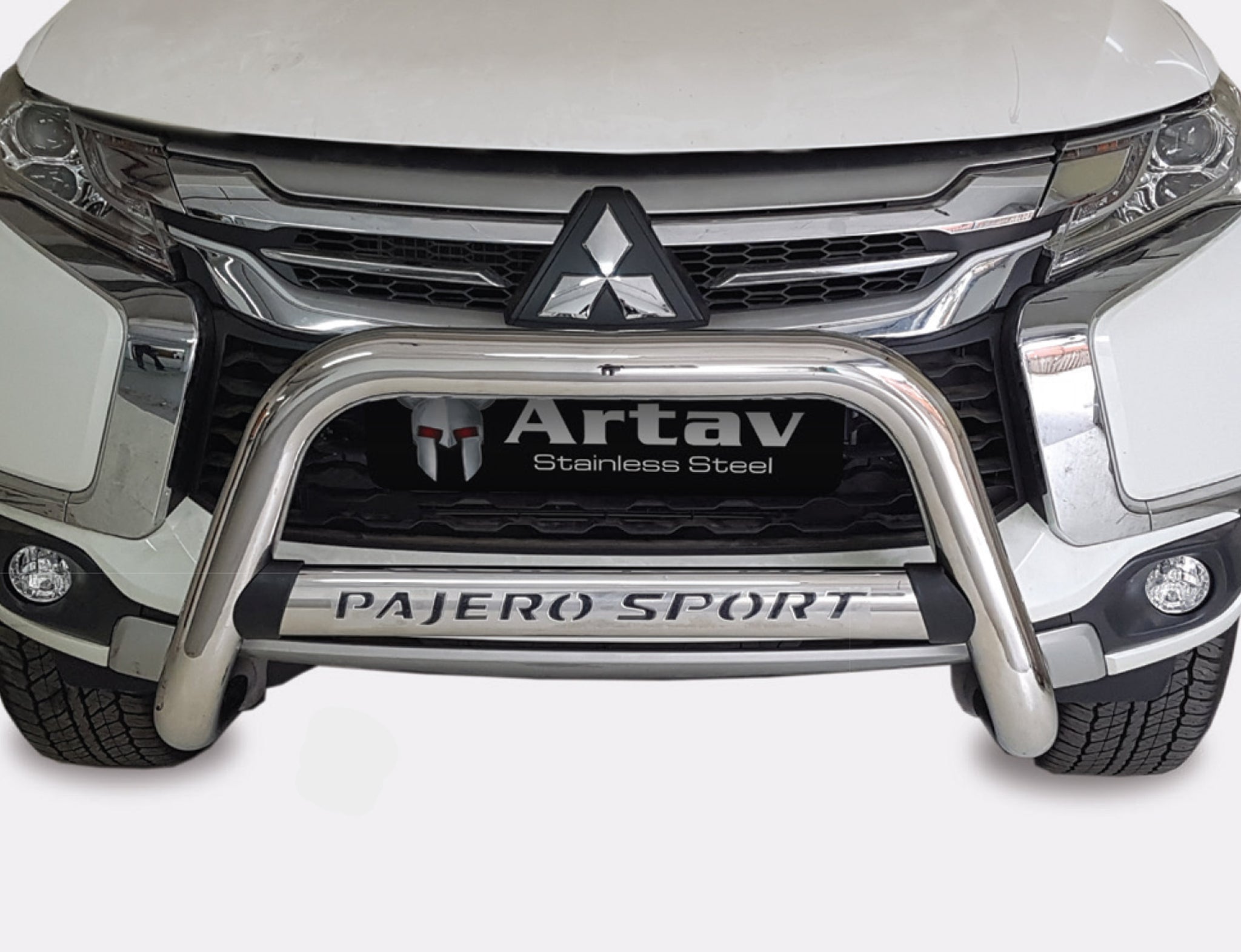 pajero sport nudge bar