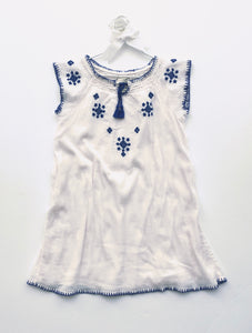 white puebla dress