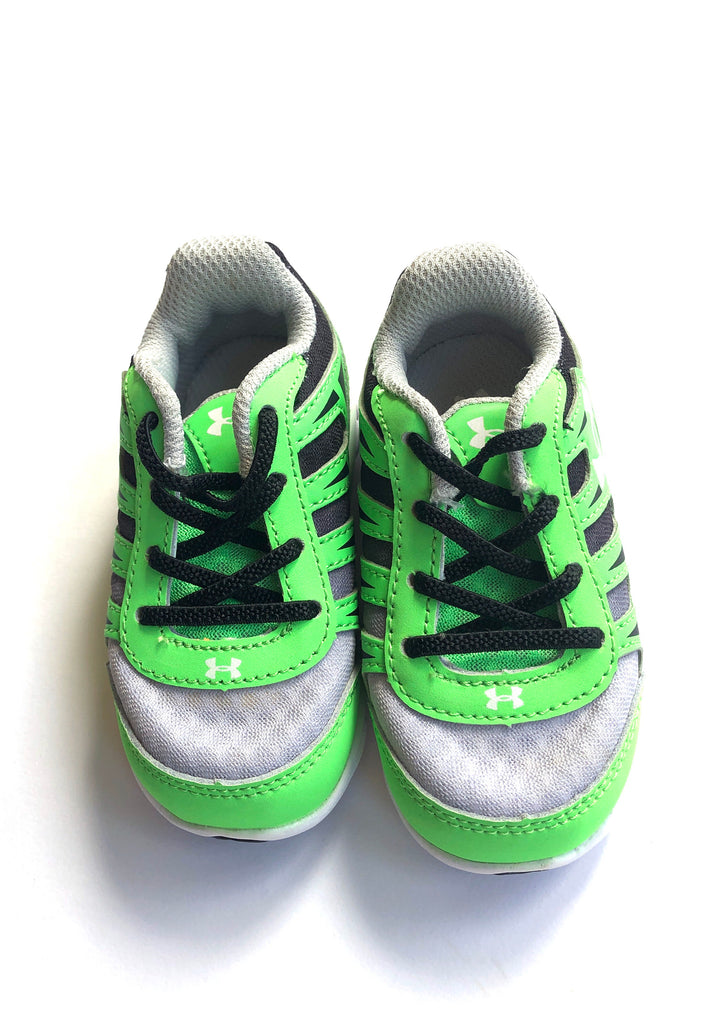 neon green tennis shoes